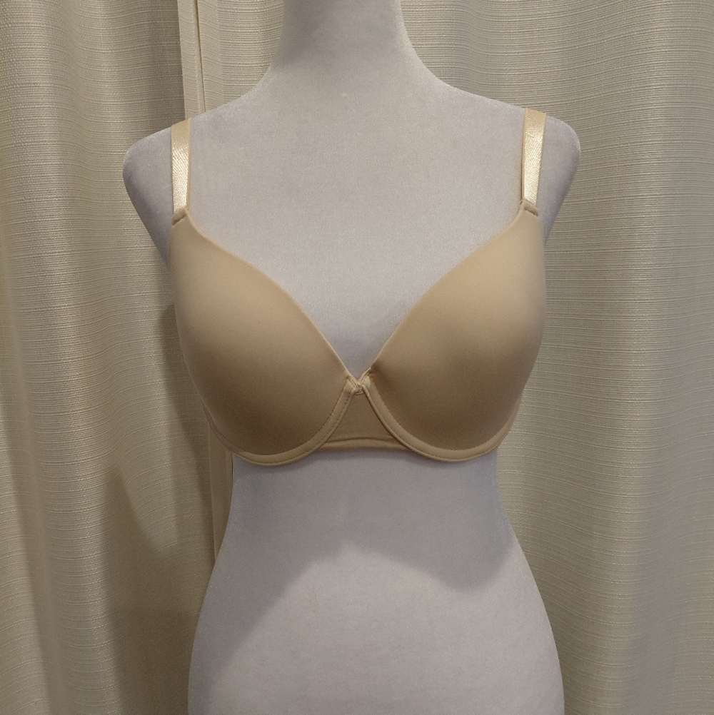 NWOT Essentials Light Beige Bra